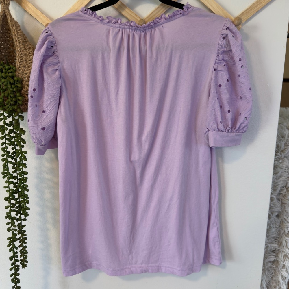 LOFT Eyelet Puff Sleeve Top 100% Cotton Large Purple Ruffle Tie Neck V-Neck - Picture 2 of 5